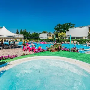 Apartahotel Blu Marlin Natural, Lido Adriano